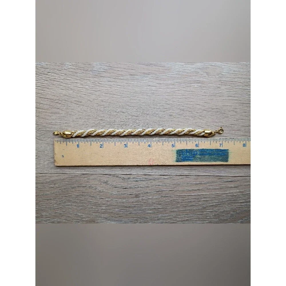 Trifari clean rope